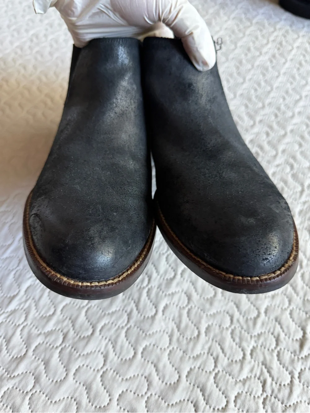 Joseph Abboud Men’s Black Leather Slip-On Boots Subtle Distressed Finish Size 10